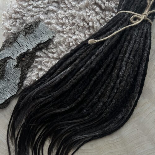 WĘGIEL, czarno-szare dredy do przedłużania (MAXI na całą głowę, 40-45 cm)